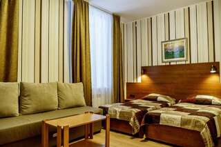 Гостиница Загородный отель Райвола Рощино Двухместный номер с 2 отдельными кроватями-4